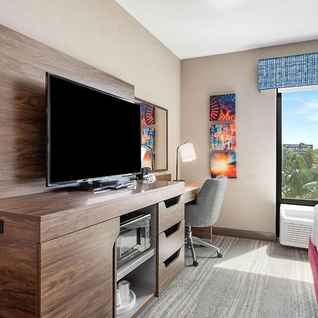 Hampton Inn & Suites Orlando-Apopka Forest City Exteriör bild