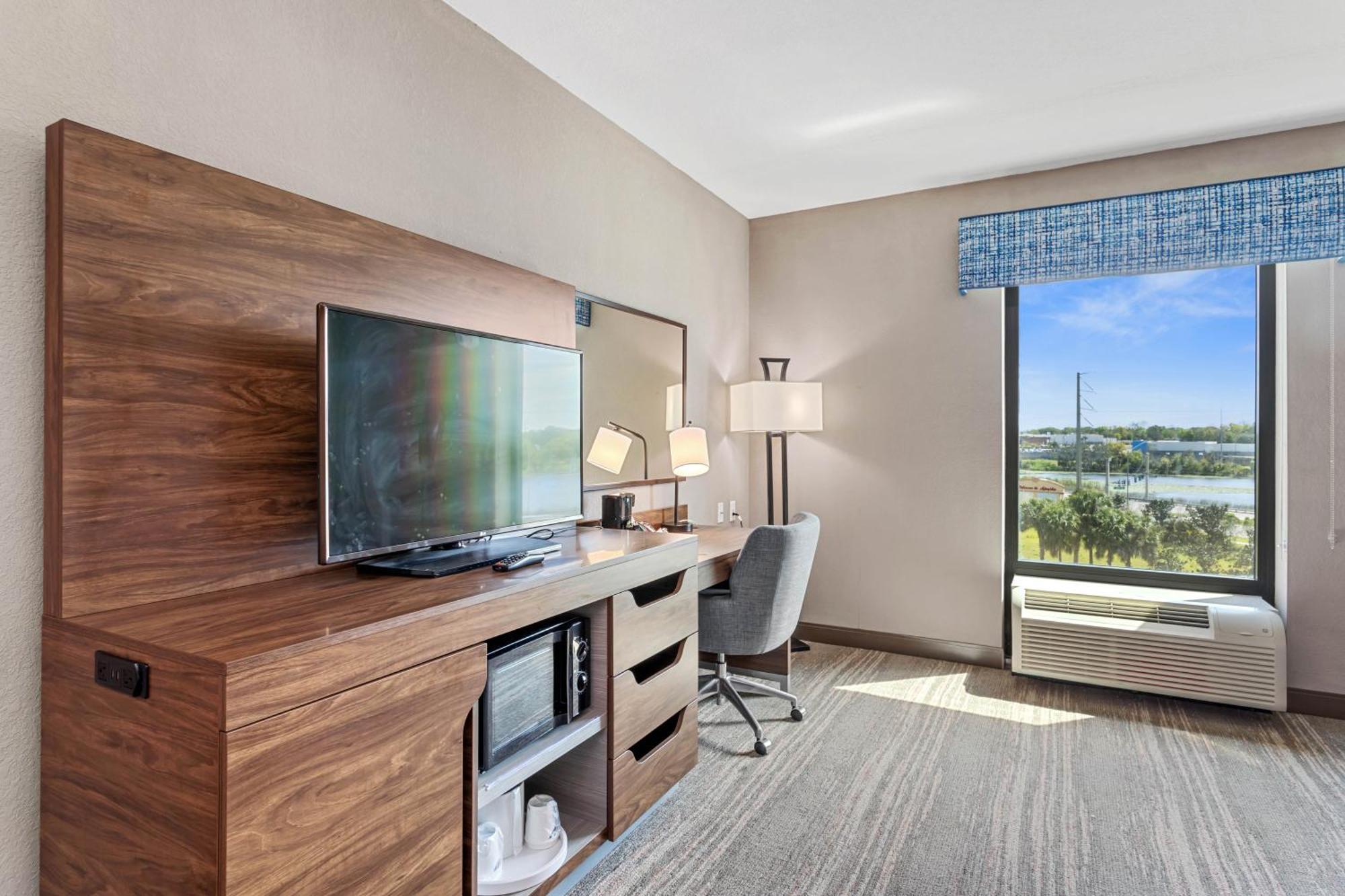 Hampton Inn & Suites Orlando-Apopka Forest City Exteriör bild