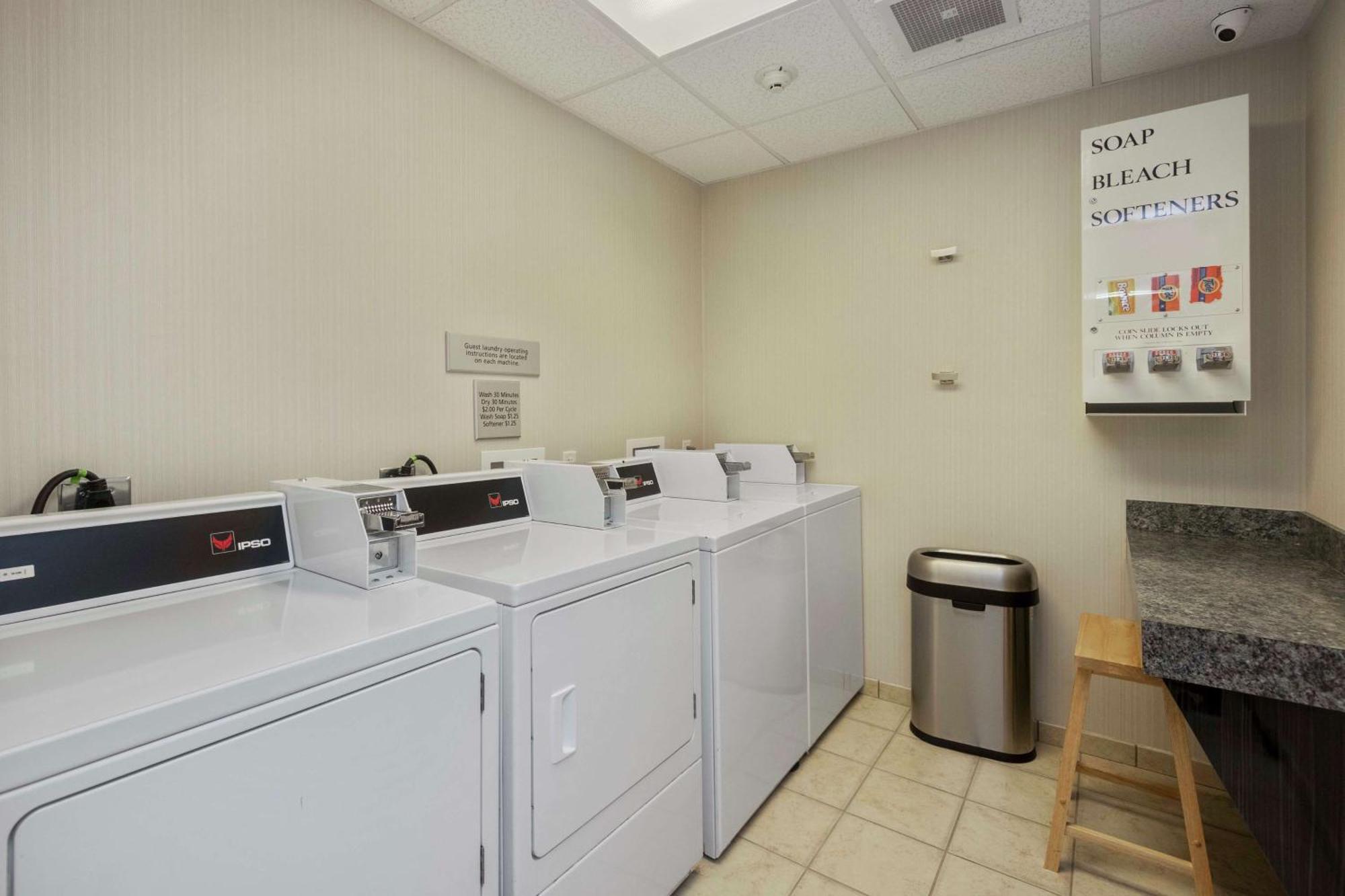 Hampton Inn & Suites Orlando-Apopka Forest City Exteriör bild