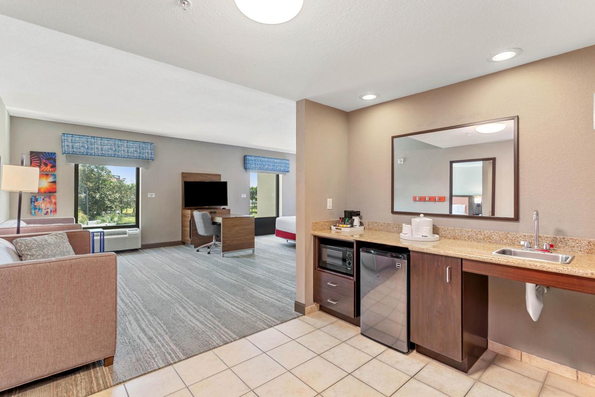 Hampton Inn & Suites Orlando-Apopka Forest City Exteriör bild
